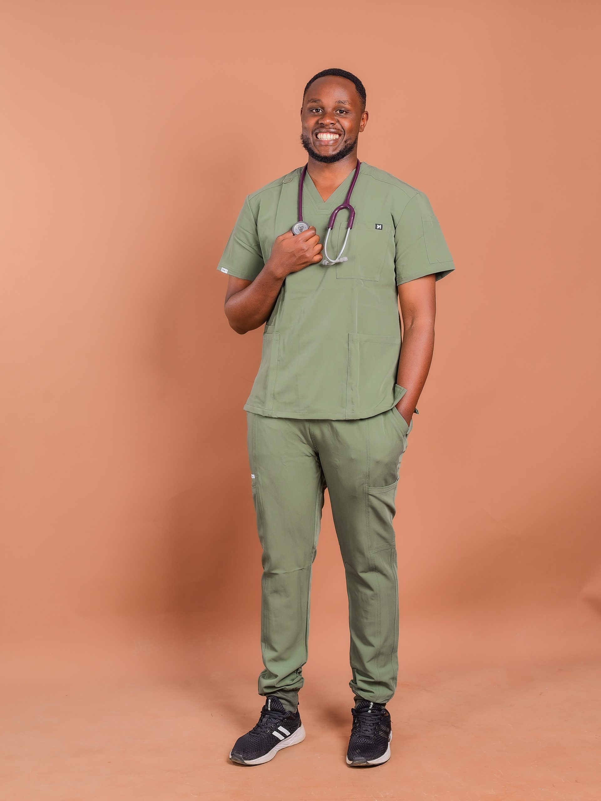 AK0_8105 - Copy Buy medical scrubs